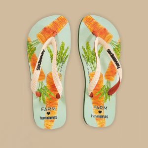 Blue Carrots Havaianas Sandals
 – FARM Rio