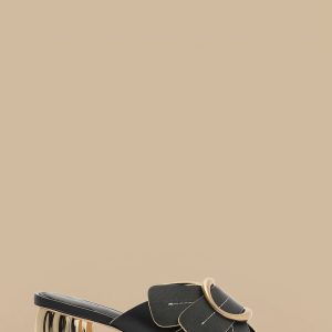 Black Daisy Heeled Mule
 – FARM Rio