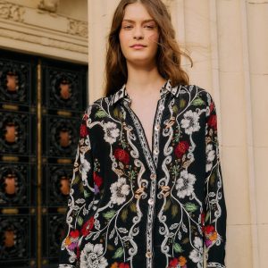 Black Rococo Flowers Collared Buttoned Shirt