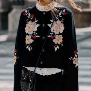 Black Flowers Embroidered Buttoned Knit Cardigan